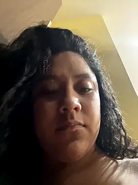 Snapshot of Techi0525 chatting on December 4, 1:53 pm Techi0525 online show from December 4, 1:53 pm