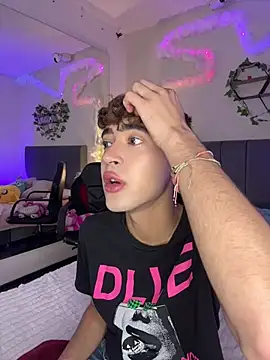 JustinCastiblanco online show from January 9, 11:24 am