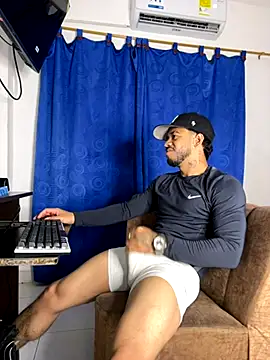 Kylian Alessandro online show from November 2, 6:27 am