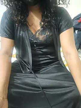 YOURS STUTI online show from November 4, 12:04 pm