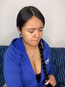 Mellani luod online show from July 8, 3:44 am