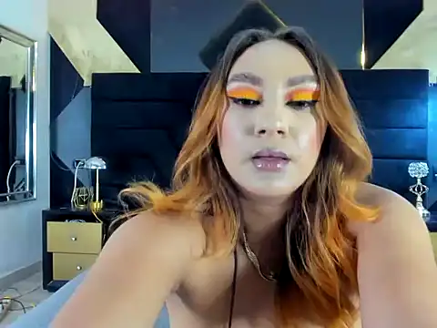 candiefox online show from October 24, 4:53 am