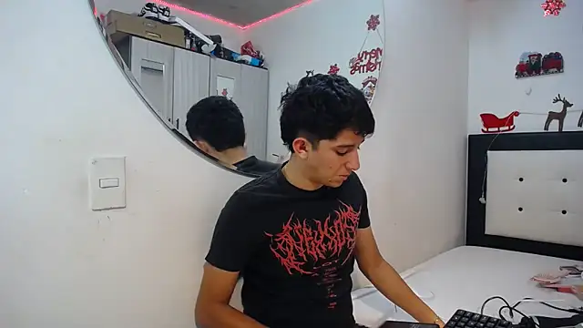 Dravith Valery online show from December 16, 4:28 am