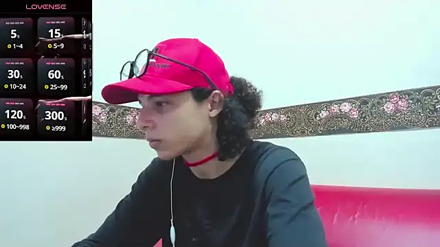 Snapshot of Mike_Miiller_ chatting on November 13, 6:18 pm Mike Miiller online show from November 13, 6:18 pm