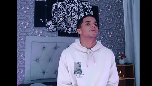 Natan Latino online show from October 16, 3:40 am