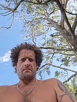 Snapshot of shainnfk chatting on October 29, 2:08 pm shainnfk online show from October 29, 2:08 pm