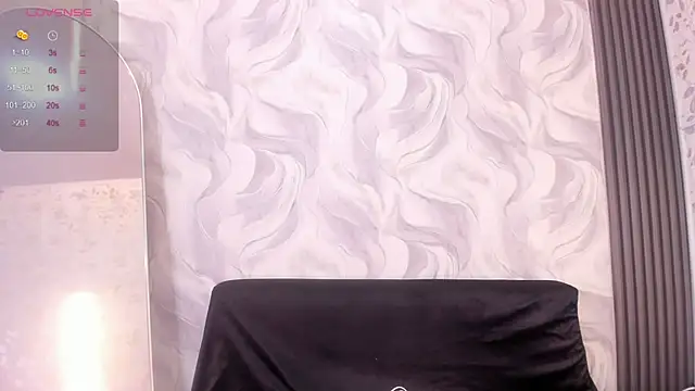 Snapshot of xkaty_grey chatting on March 27, 8:30 pm xkaty grey online show from March 27, 8:30 pm