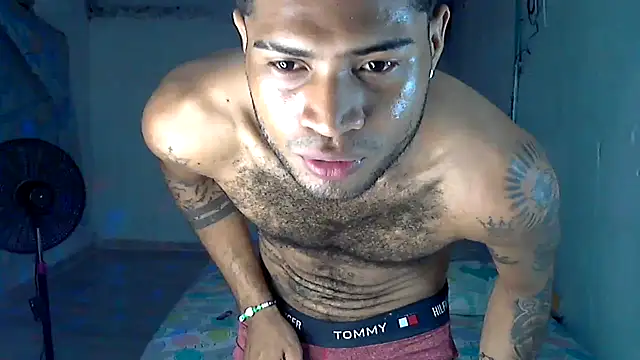 AXionX online show from February 3, 6:40 am