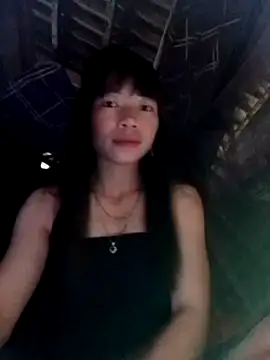 Snapshot of Erza-- chatting on October 20, 12:55 am Erza-- online show from October 20, 12:55 am