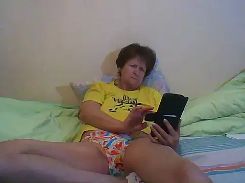 JesykaLove566 online show from May 4, 6:15 pm