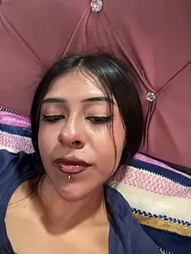 Snapshot of Alicia_Sanz chatting on October 16, 3:13 pm Alicia Sanz online show from October 16, 3:13 pm