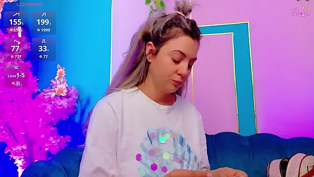 AriannaSins online show from May 27, 12:13 pm