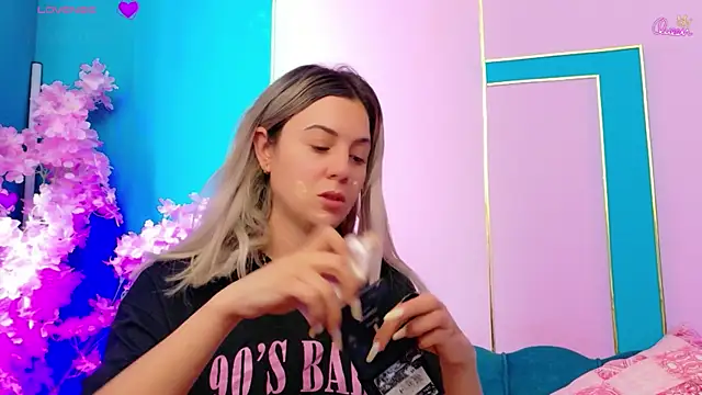 AriannaSins online show from July 14, 12:22 pm