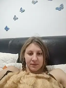 Snapshot of SandyCassie chatting on October 16, 10:22 pm SandyCassie online show from October 16, 10:22 pm