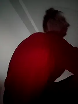 Snapshot of SandyCassie chatting on October 29, 5:10 am SandyCassie online show from October 29, 5:10 am