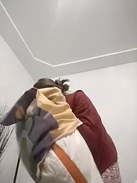 Snapshot of SandyCassie chatting on November 14, 5:39 am SandyCassie online show from November 14, 5:39 am