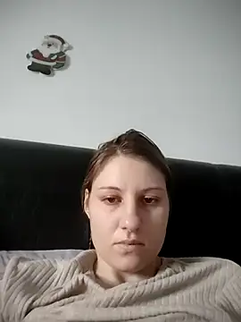 Snapshot of SandyCassie chatting on November 18, 6:18 am SandyCassie online show from November 18, 6:18 am