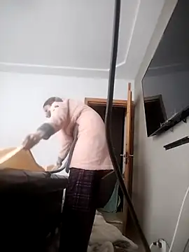 Snapshot of SandyCassie chatting on November 21, 8:13 am SandyCassie online show from November 21, 8:13 am