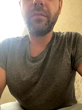 Snapshot of AndyLynn chatting on October 19, 7:09 am AndyLynn online show from October 19, 7:09 am