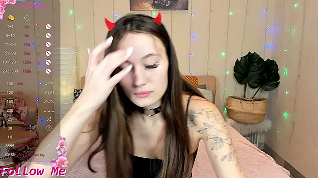 Snapshot of honeybuns_lizzy chatting on October 22, 12:55 am honeybuns lizzy online show from October 22, 12:55 am