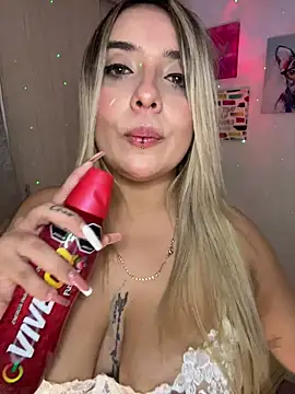 Snapshot of _Ninasanz chatting on March 24, 5:01 am Ninasanz online show from March 24, 5:01 am