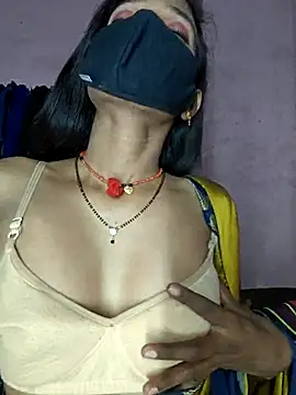 Snapshot of sweet_couple99 chatting on November 30, 2:04 am sweet couple99 online show from November 30, 2:04 am