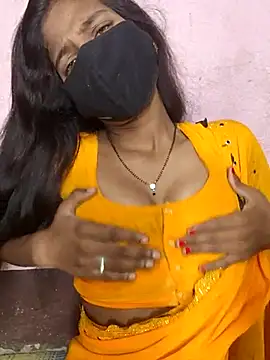 Snapshot of sweet_couple99 chatting on December 14, 7:25 am sweet couple99 online show from December 14, 7:25 am