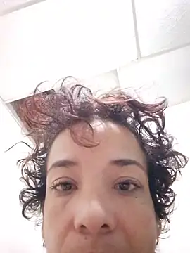 Snapshot of Teressa_Love chatting on November 12, 9:42 am Teressa Love online show from November 12, 9:42 am