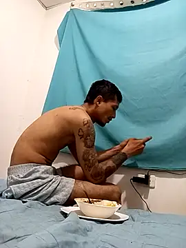 Snapshot of Teressa_Love chatting on December 5, 1:36 am Teressa Love online show from December 5, 1:36 am