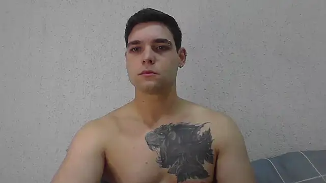 Zure-xxx online show from June 3, 1:30 am