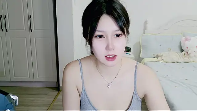 The icy moon online show from June 8, 12:27 pm