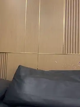 Snapshot of anqi6376 chatting on February 12, 6:03 pm anqi6376 online show from February 12, 6:03 pm