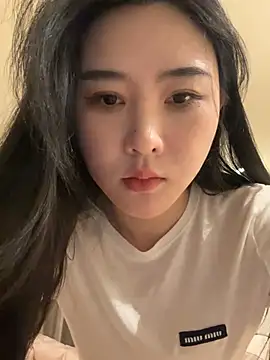 Snapshot of anqi6376 chatting on March 10, 2:33 pm anqi6376 online show from March 10, 2:33 pm