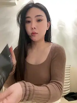 Snapshot of anqi6376 chatting on March 13, 3:51 pm anqi6376 online show from March 13, 3:51 pm