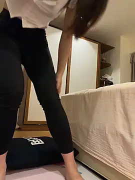 Snapshot of anqi6376 chatting on April 7, 4:18 pm anqi6376 online show from April 7, 4:18 pm