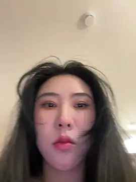 Snapshot of anqi6376 chatting on April 12, 3:28 pm anqi6376 online show from April 12, 3:28 pm