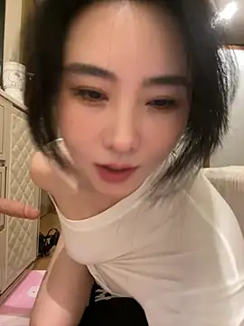 Snapshot of anqi6376 chatting on April 18, 7:58 pm anqi6376 online show from April 18, 7:58 pm