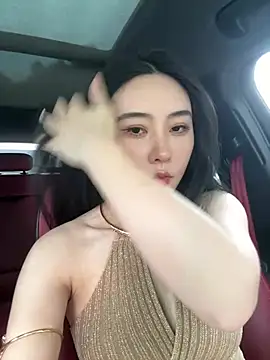Snapshot of anqi6376 chatting on June 5, 7:25 am anqi6376 online show from June 5, 7:25 am