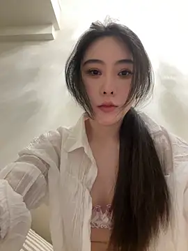 Snapshot of anqi6376 chatting on June 15, 2:41 pm anqi6376 online show from June 15, 2:41 pm