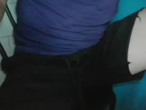 justmealex27 online show from October 29, 7:10 am