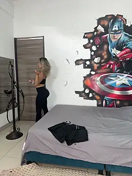 valentina herrrera online show from March 9, 3:27 pm