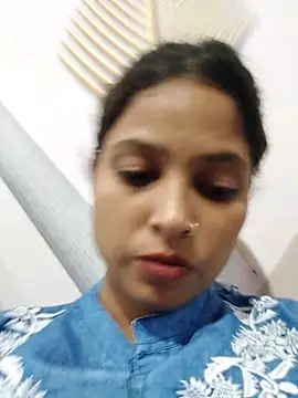 Snapshot of Anshika1431 chatting on October 30, 3:30 am Anshika1431 online show from October 30, 3:30 am