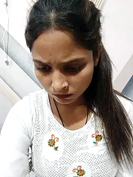 Snapshot of Anshika1431 chatting on November 10, 3:22 pm Anshika1431 online show from November 10, 3:22 pm