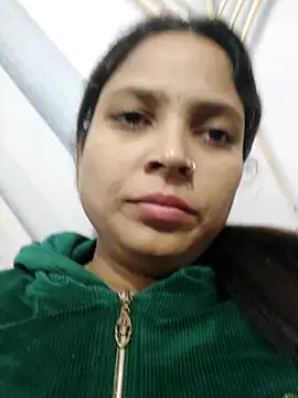 Snapshot of Anshika1431 chatting on November 14, 6:06 pm Anshika1431 online show from November 14, 6:06 pm