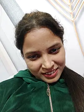 Snapshot of Anshika1431 chatting on November 17, 3:40 pm Anshika1431 online show from November 17, 3:40 pm