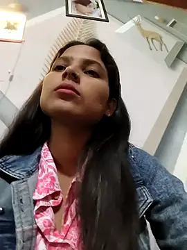 Snapshot of Anshika1431 chatting on November 24, 3:39 am Anshika1431 online show from November 24, 3:39 am