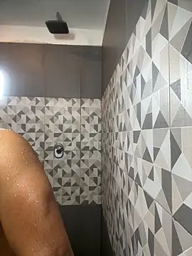 Snapshot of the_vein18 chatting on October 29, 3:36 pm the vein18 online show from October 29, 3:36 pm