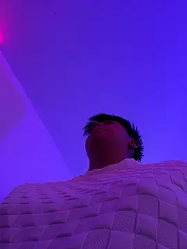 Snapshot of LiamSmith_1 chatting on October 28, 8:00 pm LiamSmith 1 online show from October 28, 8:00 pm