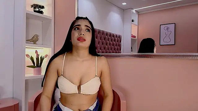 Snapshot of eva_rosier5 chatting on October 17, 2:41 pm eva rosier5 online show from October 17, 2:41 pm