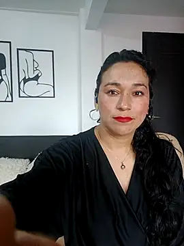 Elizabeth bennett 6 online show from March 25, 5:52 pm